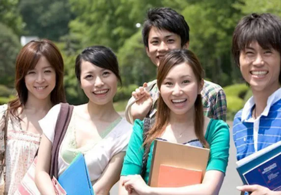 Sự phát triển vượt bậc về chiều cao trung bình của người Nhật